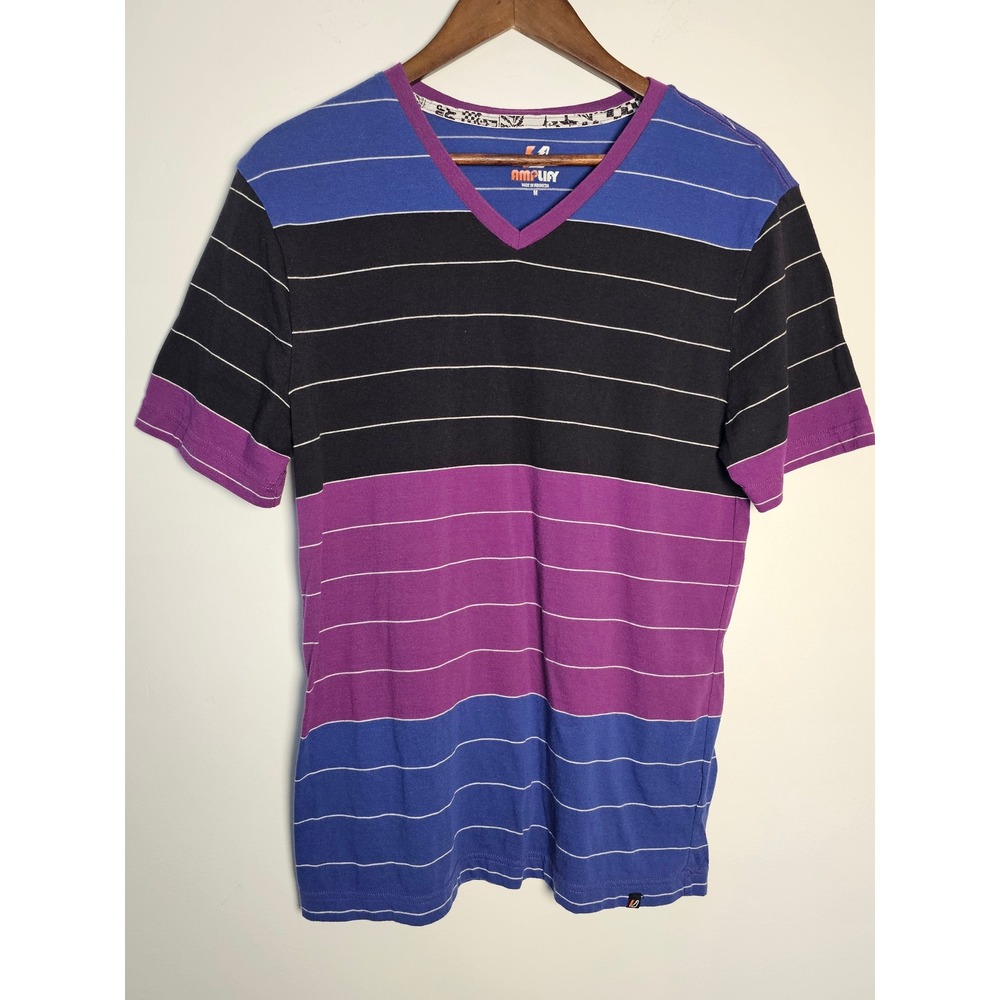 Skater Y2K Amplify Striped V-Neck T-Shirt‎ Mens Medium Blue Purple Black Ribbed